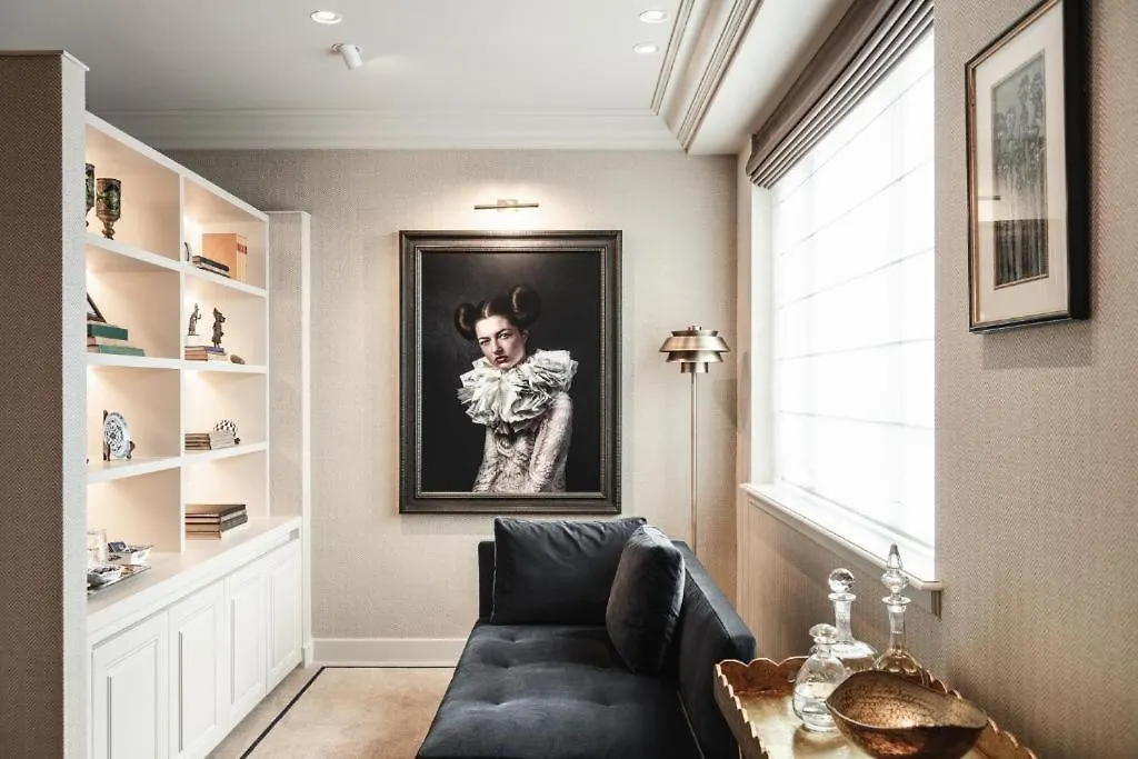 *****  Hotel 717 Amsterdam Netherlands