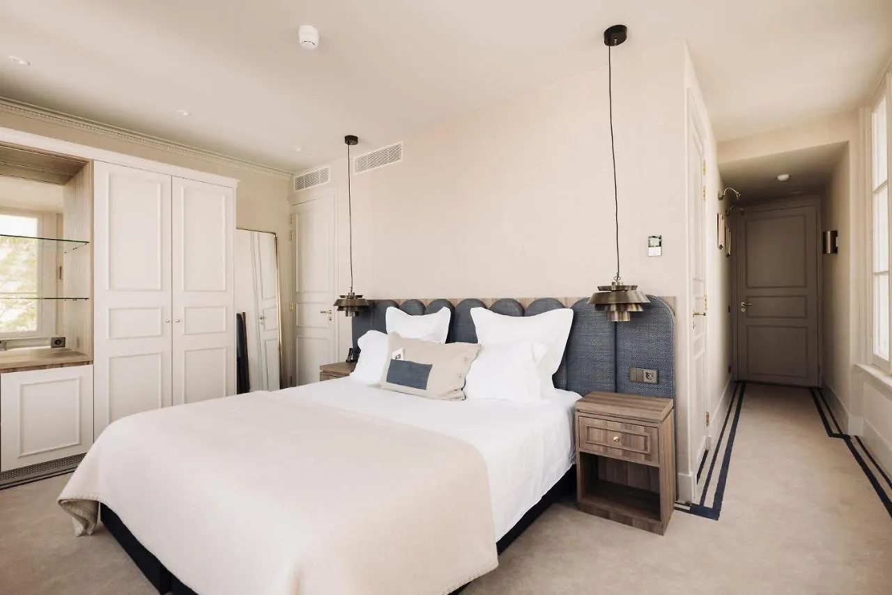 Hotel 717 Amsterdam 5*,