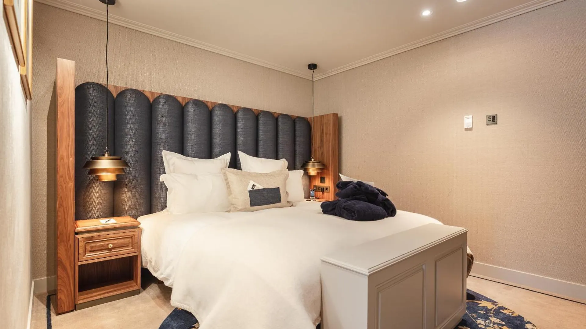 Hotel 717 Amsterdam
