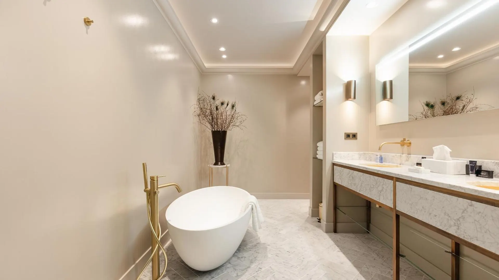 Hotel 717 Amsterdam Netherlands